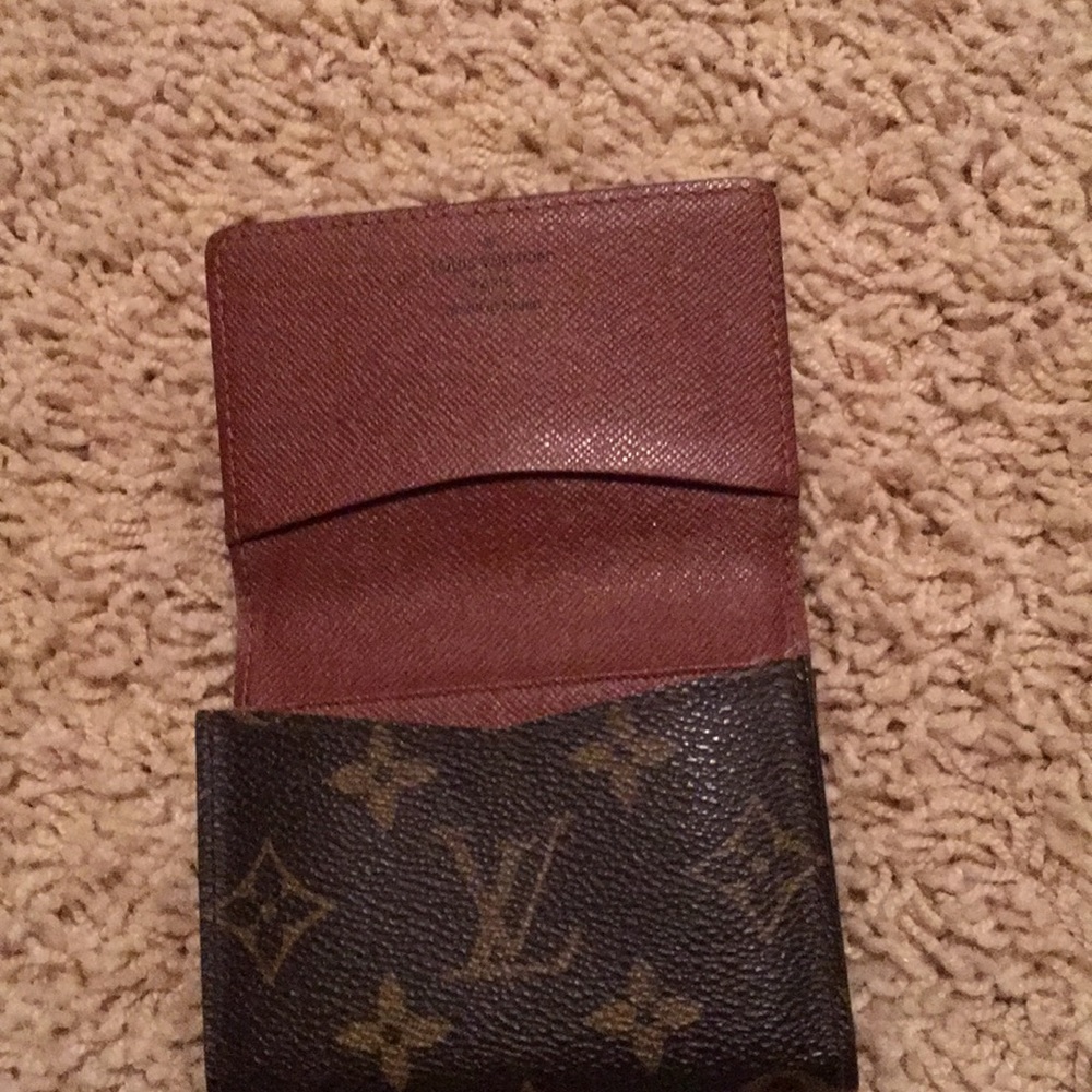 Authentic Louis Vuitton Monogram Canvas